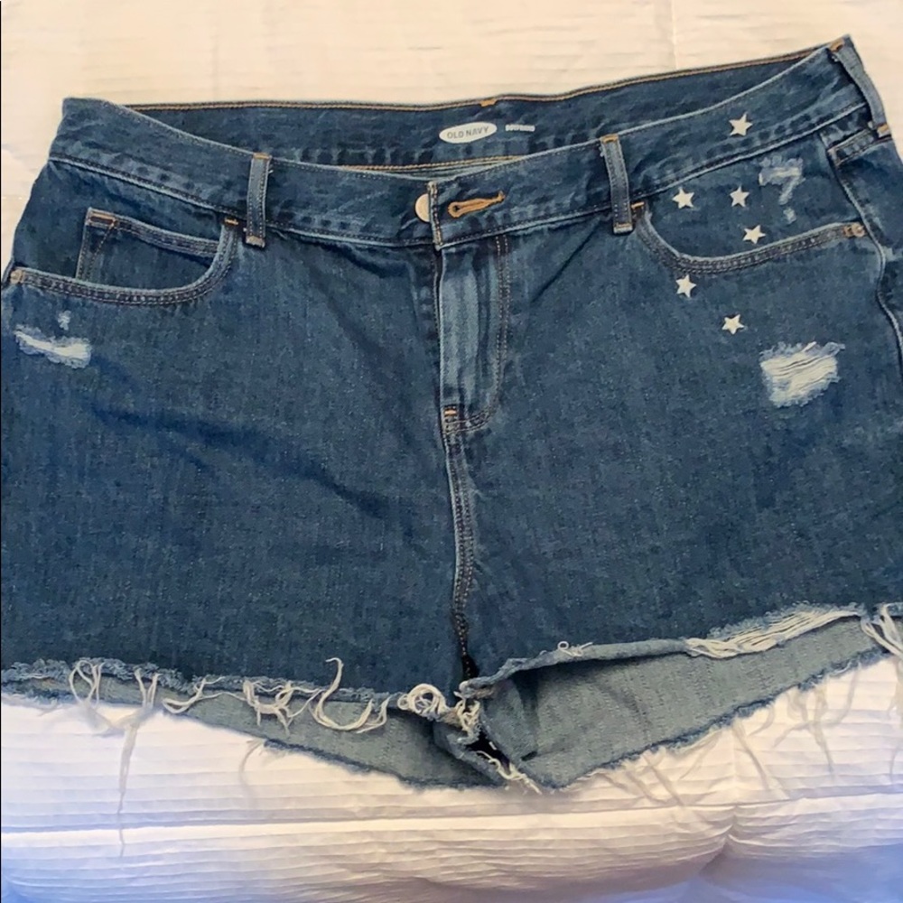 Shorts with stars